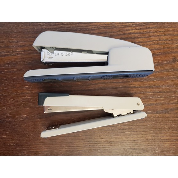 Vintage Swingline Stapler Lot 747 & 406 Gray Desk Staplers Made in Britain Retro - Picture 8 of 12